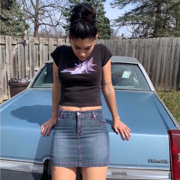 Y2K Embroidered Skirt - Picture 3 of 3